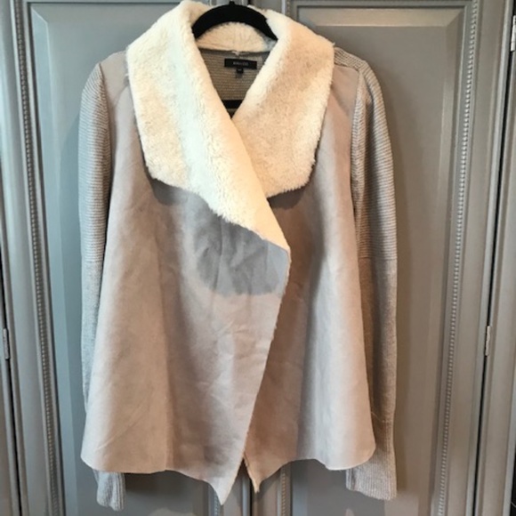 RW&CO. Jackets & Blazers - Grey and off white faux fur and faux suede Sweater Jacket - Size L